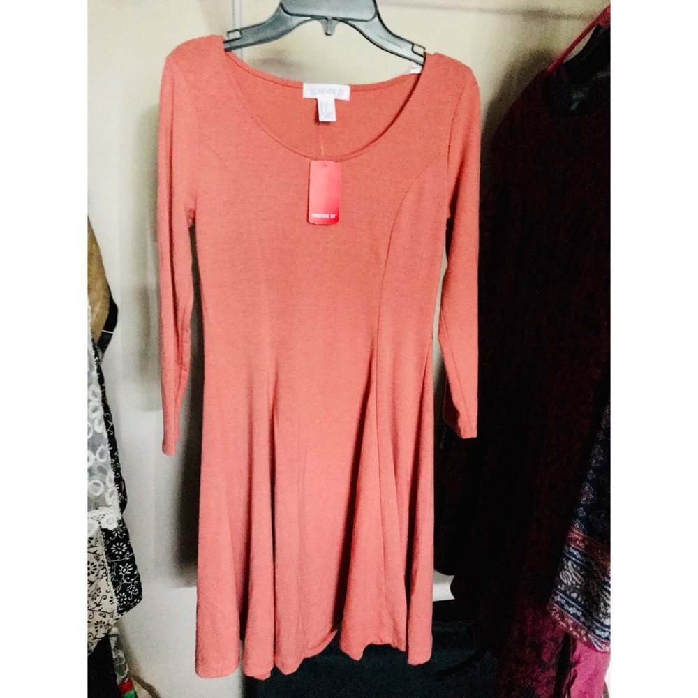 FOREVER21 Ginger Casual Dress!!